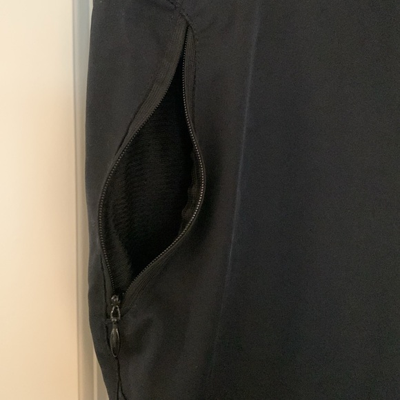 Nike two-piece running suit / track suit, size small - Picture 5 of 7